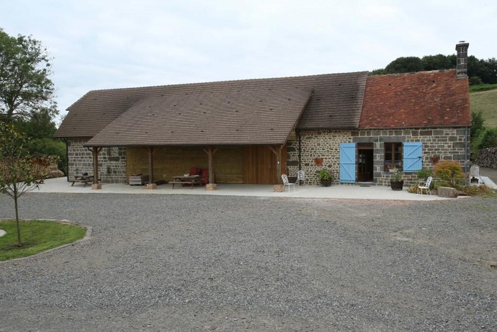 Ferme Cidricole Hugues Desfrieches Bed & Breakfast Sainte-Marguerite-de-Carrouges ภายนอก รูปภาพ